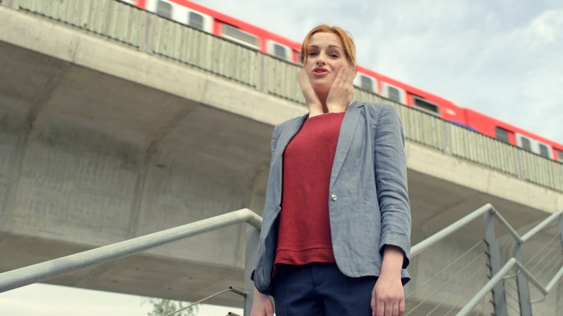 Giffgaff - Hey you (2015) | Pensacola